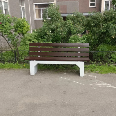 Скамейка бетонная со спинкой тяжелая #1