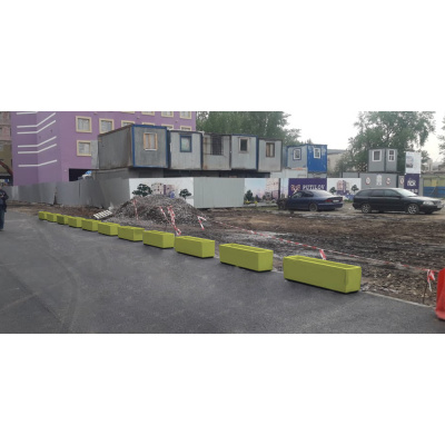 Вазон бетонный прямоугольный #6