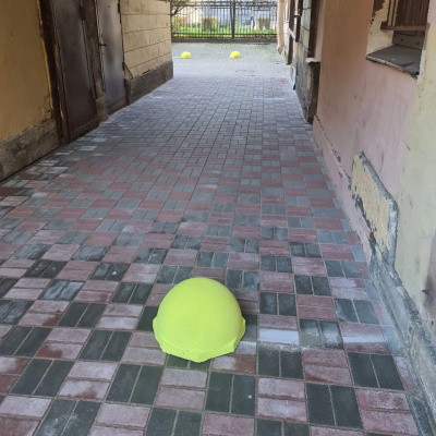 Бетонная полусфера #1