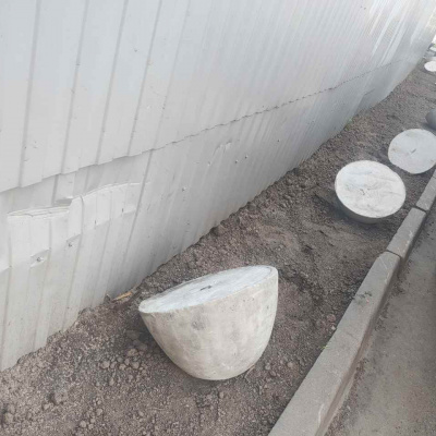 Бетонная полусфера #2